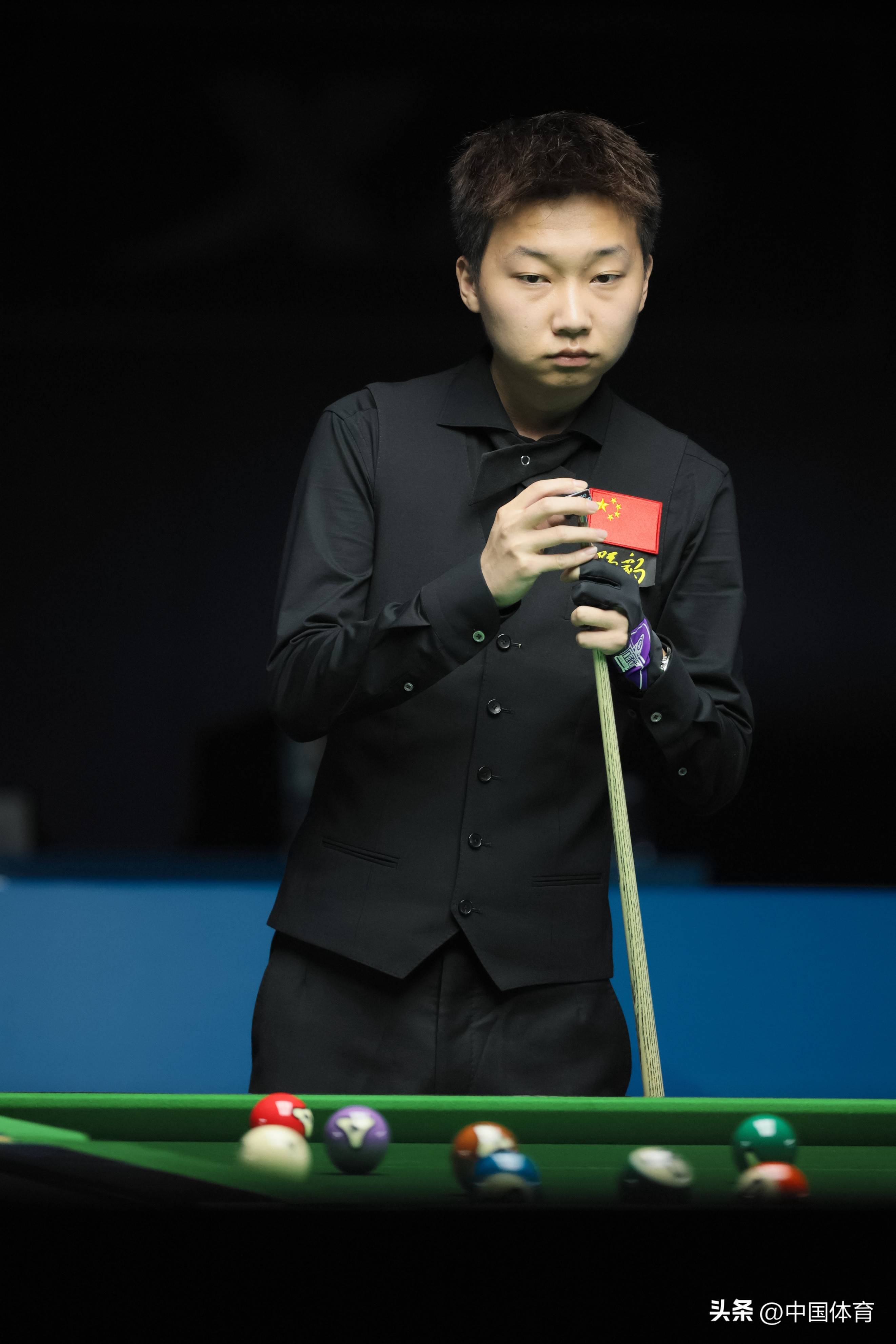 展现了极高 展现了极高